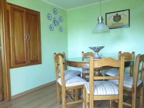 Agradable casa gran jardin playa muelle y amarra in Llao Llao