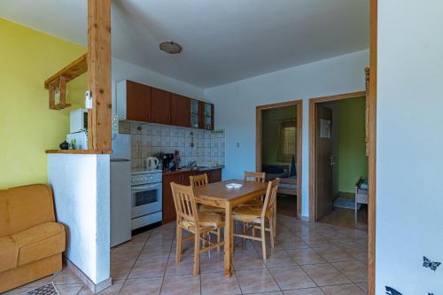 Apartment Basina 11923a - image 8