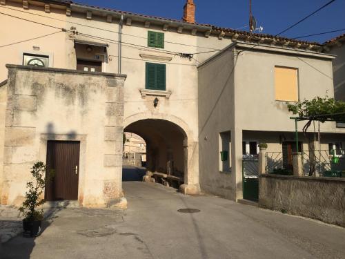 Apartments with a parking space Premantura Medulin - 12387