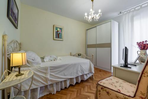 Apartments with WiFi Split - 12516 - image 12