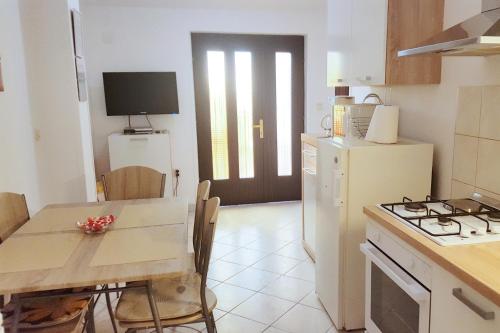 Apartments with a parking space Tribunj Vodice - 12529 - image 7