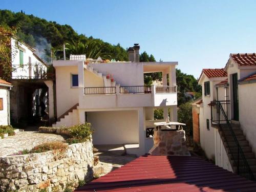  Seaside secluded apartments Cove Tvrdni Dolac, Hvar - 12655 in Gdinj