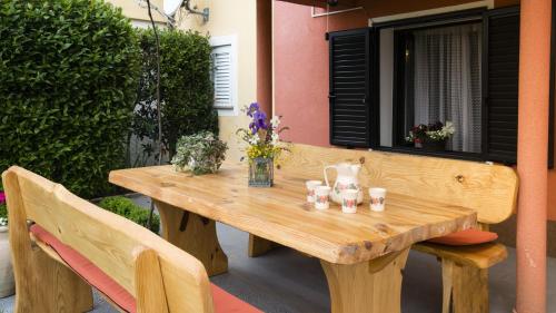 Holiday house with a parking space Valica, Umag - 12681 in วาลิซา