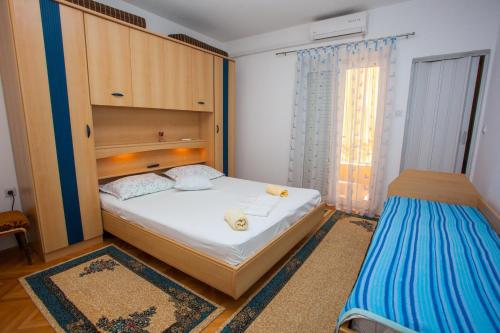 Studio Podgora 12816a - image 3