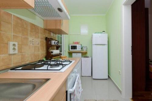 Apartments with a parking space Novi Vinodolski - 12790 - image 6