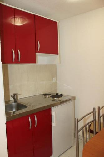 Apartments by the sea Zaostrog Makarska - 12951 - image 2