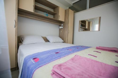 Apartments with a parking space Split - 13025, Split (photo 6)