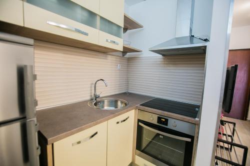 Apartments with a parking space Split - 13025, Split (photo 9)