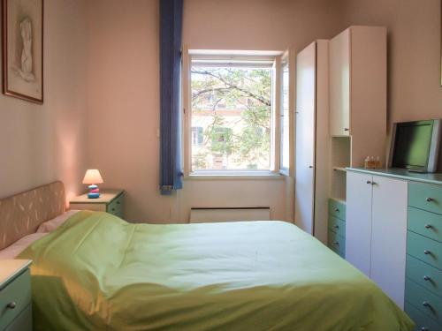 Apartments with WiFi Split - 13048 - image 7