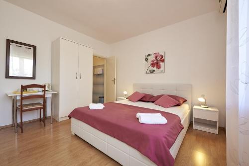 Triple Room Trogir 13102b - image 5