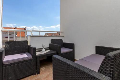 Apartments with WiFi Split - 13120 - image 14