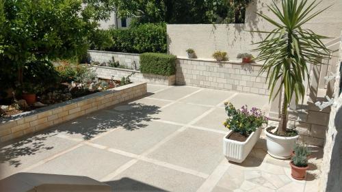 Two-Bedroom Apartment with Terrace image 2