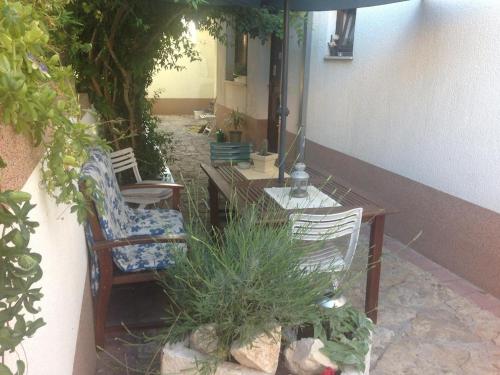 Apartments by the sea Trogir - 13167 - image 8