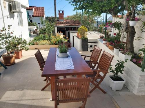 Apartments and rooms with parking space Hvar - 13161 - image 7
