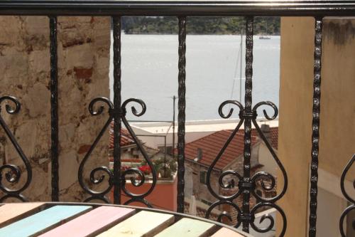 Apartments by the sea Sibenik - 13283 - image 7