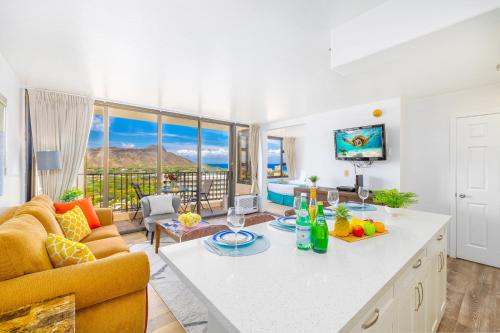 Beautiful Ocean and Diamond Head Views with Parking