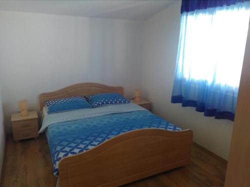 Apartments with a parking space Tribunj Vodice - 13319 - image 13