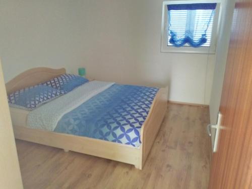 Apartments with a parking space Tribunj Vodice - 13319 - image 14