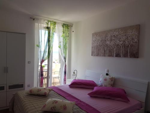 Apartments by the sea Kastel Kambelovac Kastela - 13349 - image 8