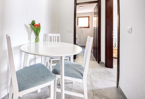 Apartments and rooms by the sea Puntinak Brac - 12255 - image 9