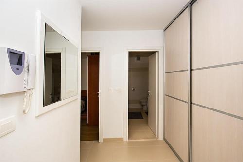 Apartments with WiFi Split - 13373 - image 12