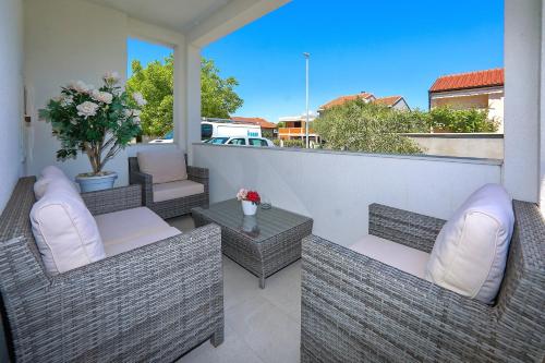 One-Bedroom Apartment with Terrace image 1