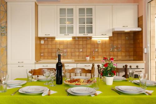 Konyha, Seaside house with a swimming pool Okrug Donji, Ciovo - 13428 in Okrug Donji