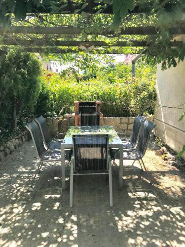 Apartments with a swimming pool Kastav, Opatija - 13638 in Rubesi