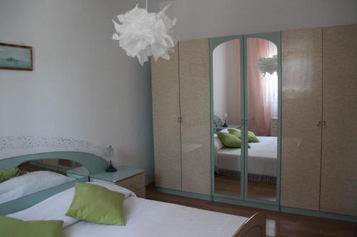 Two-Bedroom Apartment with Terrace image 7