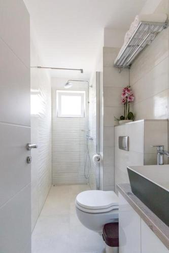 Apartments with WiFi Split - 14594 - image 9