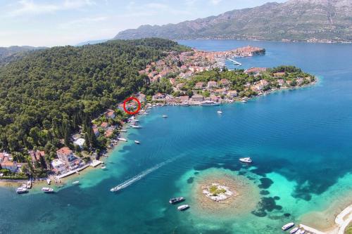  Apartments by the sea Korcula - 14612 in Korčula
