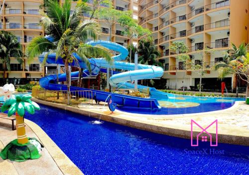 水上樂園, 黃金海岸莫里布度假村 (Gold Coast Morib Resort) in 摩立海灘