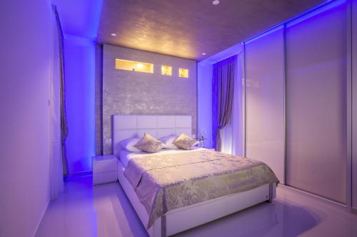 Luxury villa with a swimming pool Stobrec Split - 14700 - image 14
