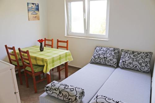 Apartments by the sea Razanj Rogoznica - 14712 - image 3