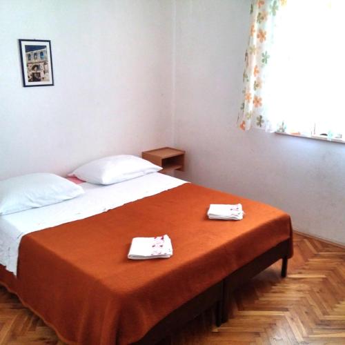 Apartments with parking space Supetar Brac - 14720 - image 3