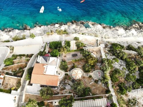 Family friendly seaside apartments Sevid Trogir - 14790 - image 10