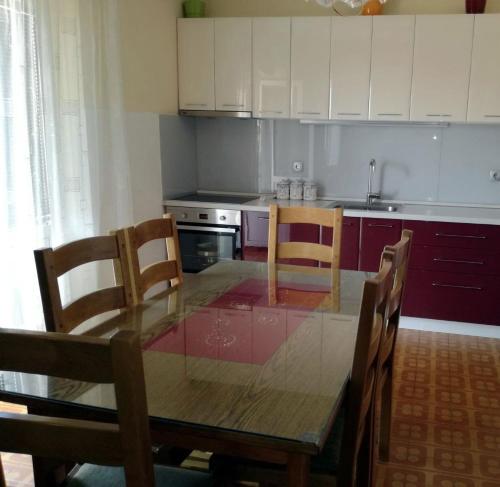 Apartments with WiFi Omis - 14843 - image 8