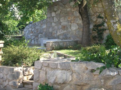  Apartments with a parking space Smokvica Krmpotska, Novi Vinodolski - 14906 in Klenovica