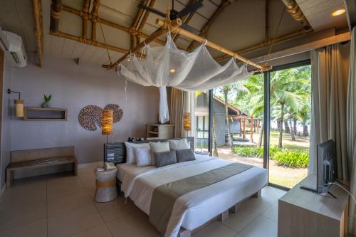 Twin Lotus Resort and Spa - SHA Plus - Adult Only "November - April"