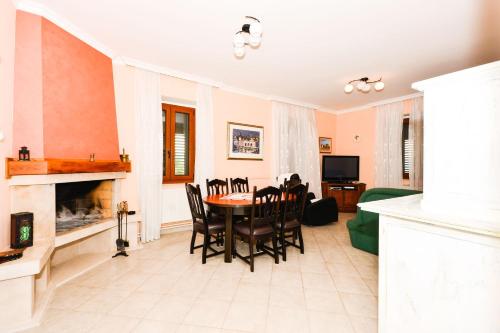 Luxury villa with a swimming pool Zastolje Dubrovnik - 14922 - image 8