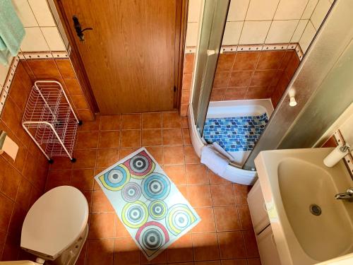 Double Room image 3