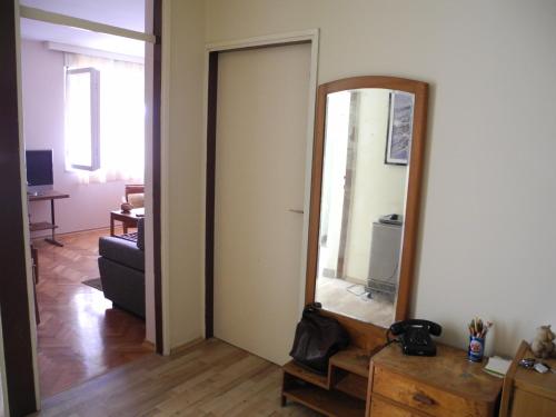 Apartments with WiFi Split - 15028 - image 10