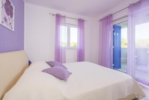 Apartment Pribinja 15083b - image 13