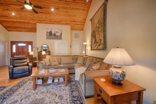 Elk Meadows House - image 12