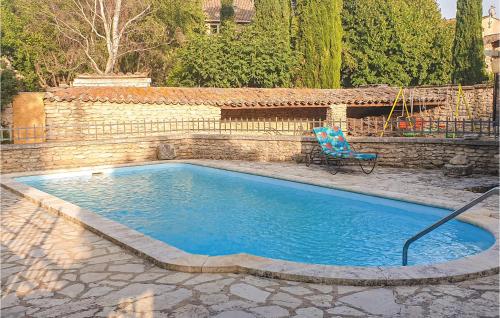 5 Bedroom Awesome Home In Cabrires-davignon - Location saisonnière - Cabrières-d'Avignon