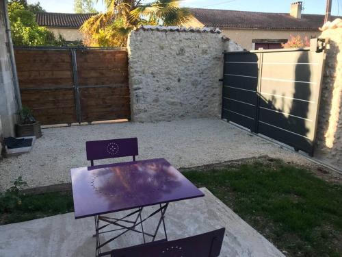 colymini studio 2 personnes raffiné (colymini studio 2 personnes raffine) in Sourzac
