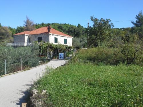  Guest House Daničić in Suđurađ