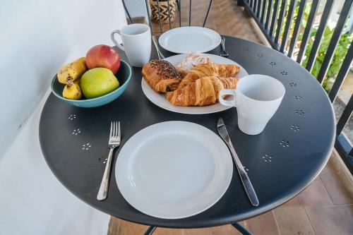 NEW APARTMENT IN TRADITIONAL BUILDING OF THE XVI CENTURY