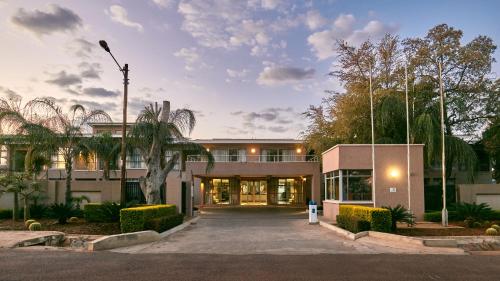 The Regent Select Hotel