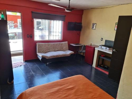 Independent Apartment Wifi A C, Stove, Refrigerator, Tv in Mérida, Mexico